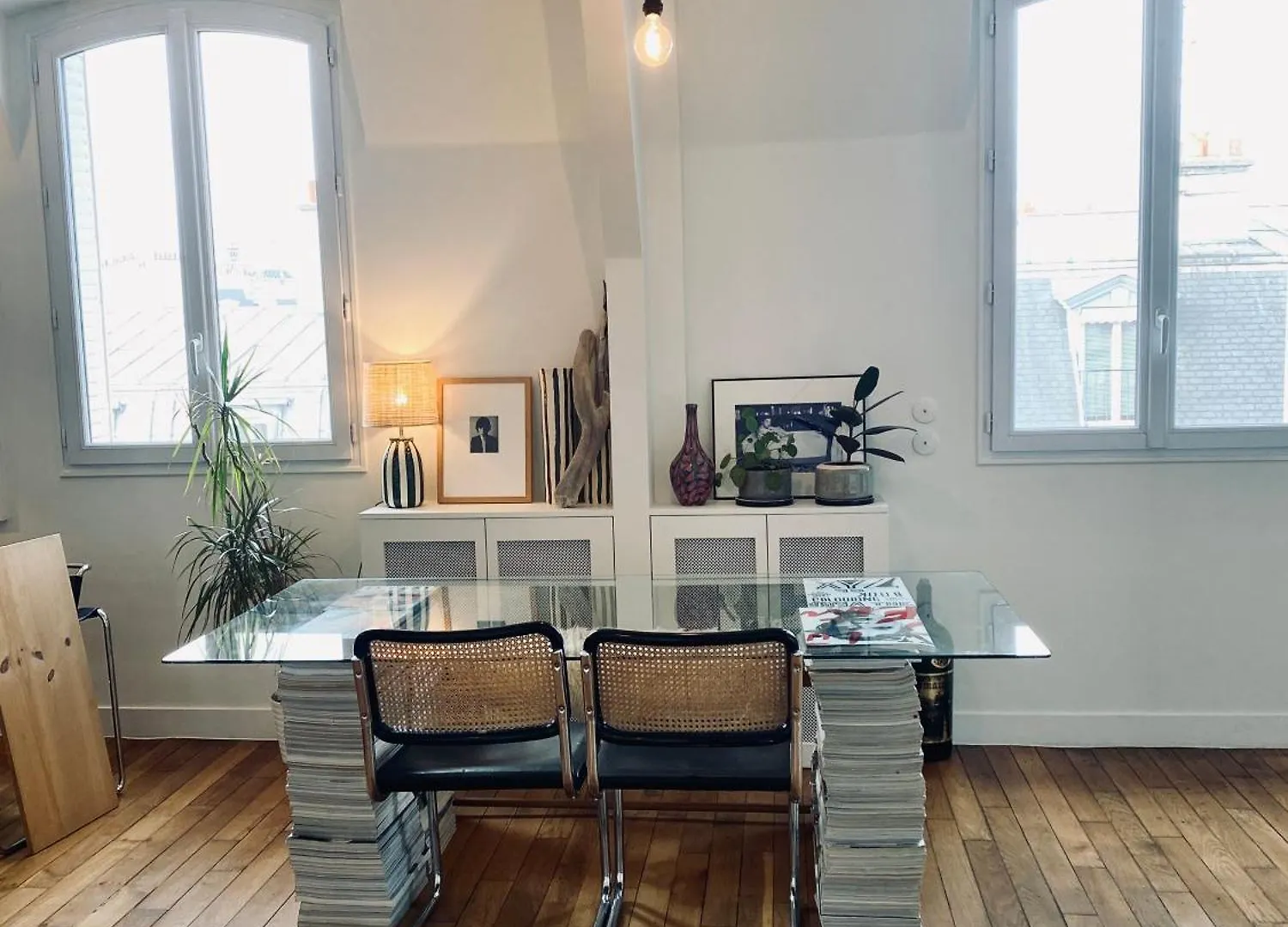 3 Pieces Lumineux Paris Montmartre Apartment France