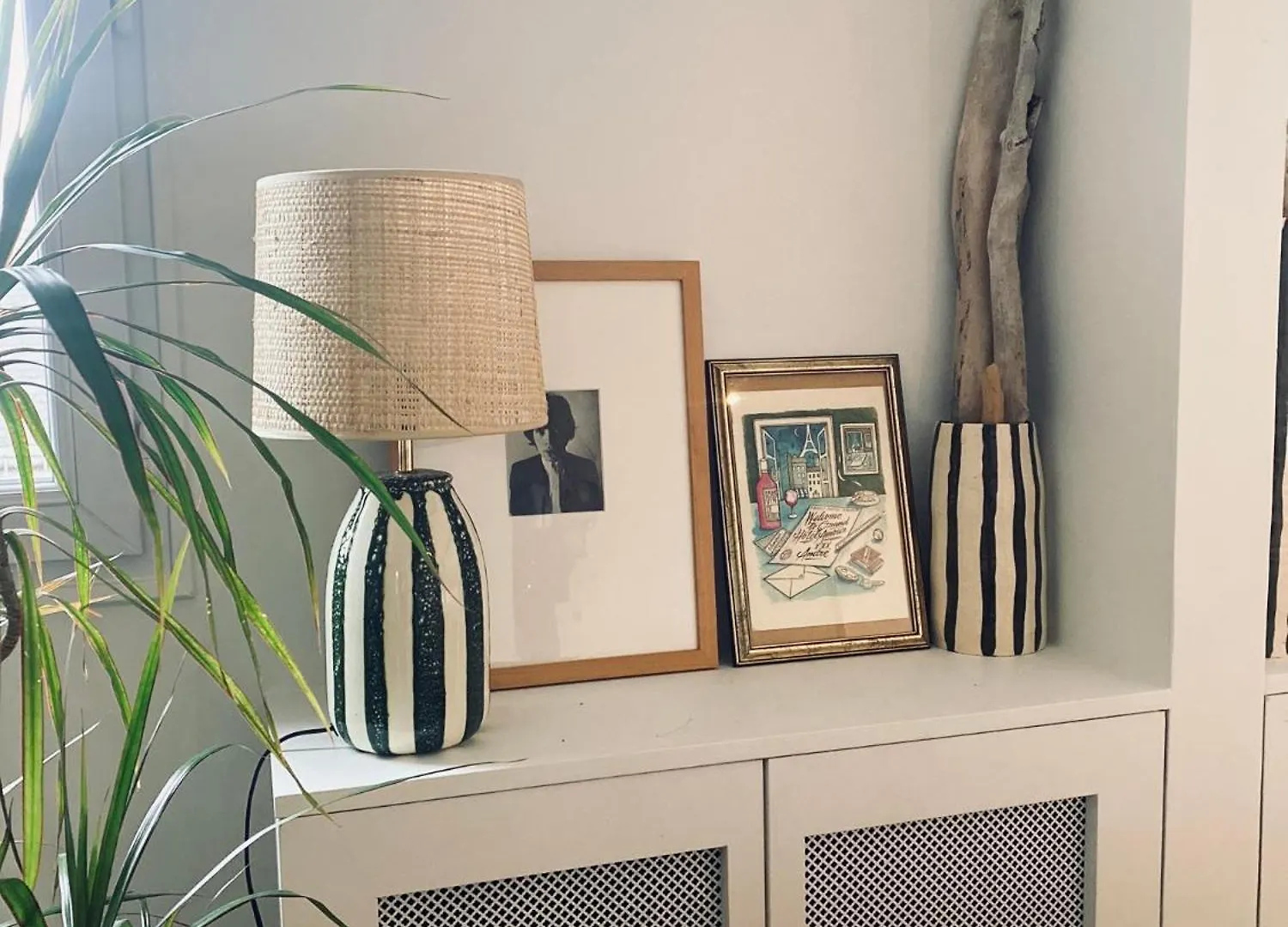 3 Pieces Lumineux Paris Montmartre Apartment